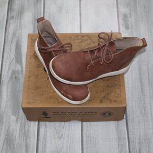 Red Wing Cross Lite Women's Safety Toe Chukka